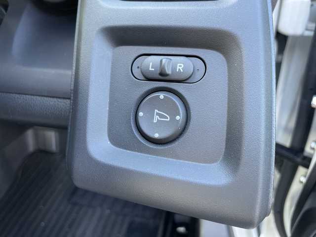 ホンダ Ｓ６６０ α 石川県 2018(平30)年 1.3万km パール クルーズコントロール　スマートキー　プッシュスタート　ＬＥＤヘッドライト　ＥＴＣ　電動ミラー　純正アルミホイール　６速ＭＴ