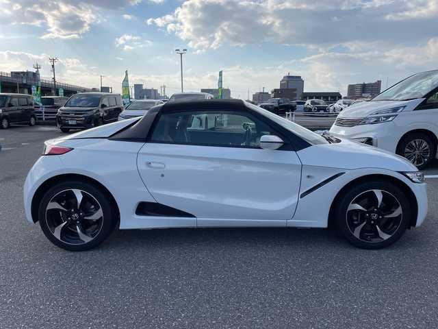 ホンダ Ｓ６６０ α 石川県 2018(平30)年 1.3万km パール クルーズコントロール　スマートキー　プッシュスタート　ＬＥＤヘッドライト　ＥＴＣ　電動ミラー　純正アルミホイール　６速ＭＴ