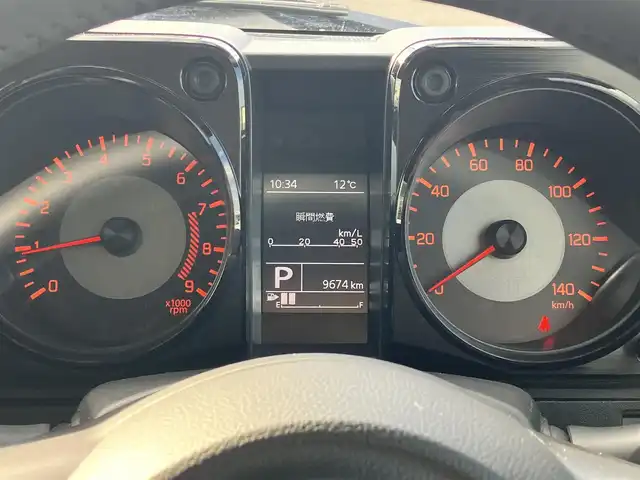 スズキ ジムニー XC 静岡県 2025(令7)年 1万km ブルーイッシュブラックパール3 エンジンスタートボタン/パワーステアリング/パワーウィンドウ/保証書/４ＷＤ/ターボ/アイドリングストップ/スマートキー/オートエアコン/クルーズコントロール/布シート/前席シートヒーター/背面タイヤ/純正アルミホイール/ＡＢＳ/横滑り防止装置/コーナーセンサー/センターデフロック/レーンキープアシスト/オートライト/オートマチックハイビーム/ダウンヒルアシストコントロール/Ｗ+サイドエアバッグ/衝突軽減システム