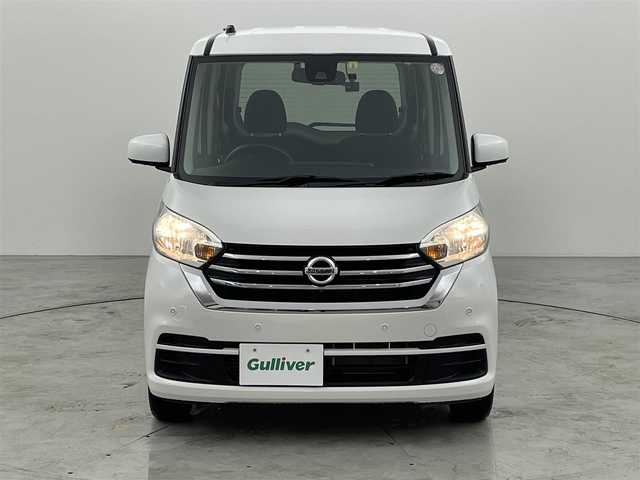日産 デイズ ルークス X Vセレクション 福岡県 2019(平31)年 3.2万km ホワイトパール 社外ナビ（ＴＶ）　/アラウンドビューモニター　/ＥＴＣ　/前方ドライブレコーダー　/コーナーセンサー　/エマージェンシーブレーキ　/横滑り防止装置　/アイドリングストップ　/片側電動スライドドア　/純正１４インチＡＷ