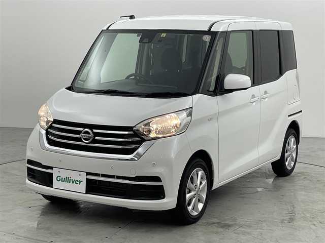 日産 デイズ ルークス X Vセレクション 福岡県 2019(平31)年 3.2万km ホワイトパール 社外ナビ（ＴＶ）　/アラウンドビューモニター　/ＥＴＣ　/前方ドライブレコーダー　/コーナーセンサー　/エマージェンシーブレーキ　/横滑り防止装置　/アイドリングストップ　/片側電動スライドドア　/純正１４インチＡＷ