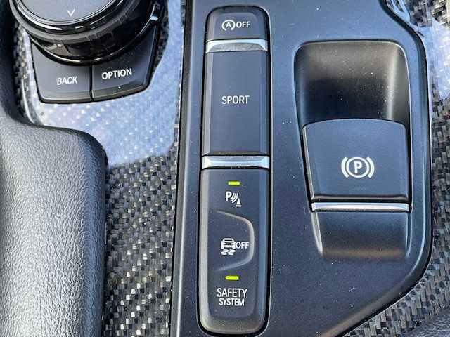 トヨタ スープラ SZ－R 静岡県 2024(令6)年 1.6万km パール 純正ナビ/USB/Bluetooth/JBLサウンド/レーダークルーズコントロール/バックカメラ/ETC/ハーフレザーシート/パワーシート/シートヒーター/HKSマフラー/プッシュスタート/スマートキー/オートライト/LEDライト