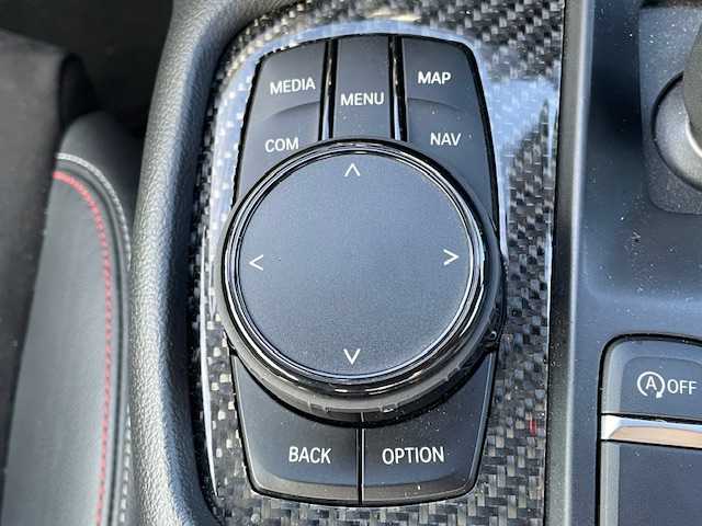 トヨタ スープラ SZ－R 静岡県 2024(令6)年 1.6万km パール 純正ナビ/USB/Bluetooth/JBLサウンド/レーダークルーズコントロール/バックカメラ/ETC/ハーフレザーシート/パワーシート/シートヒーター/HKSマフラー/プッシュスタート/スマートキー/オートライト/LEDライト