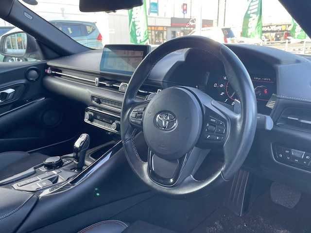 トヨタ スープラ SZ－R 静岡県 2024(令6)年 1.6万km パール 純正ナビ/USB/Bluetooth/JBLサウンド/レーダークルーズコントロール/バックカメラ/ETC/ハーフレザーシート/パワーシート/シートヒーター/HKSマフラー/プッシュスタート/スマートキー/オートライト/LEDライト