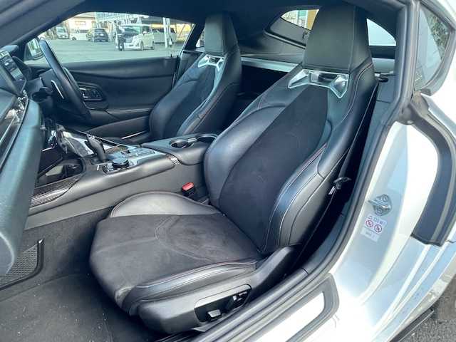 トヨタ スープラ SZ－R 静岡県 2024(令6)年 1.6万km パール 純正ナビ/USB/Bluetooth/JBLサウンド/レーダークルーズコントロール/バックカメラ/ETC/ハーフレザーシート/パワーシート/シートヒーター/HKSマフラー/プッシュスタート/スマートキー/オートライト/LEDライト