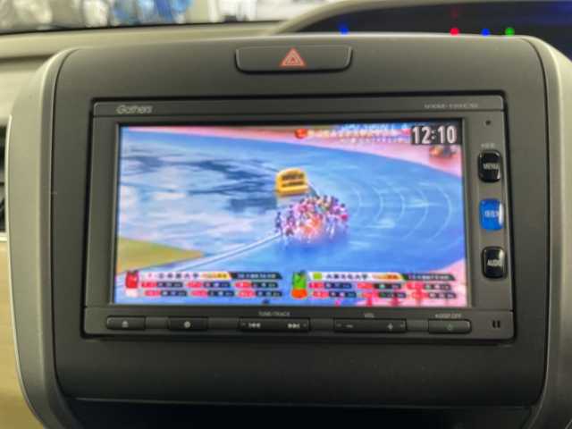 ホンダ フリード G 道央・札幌 2017(平29)年 15.9万km クリスタルブラックパール ・4WD/ワンオーナー/・純正Gathersインターナビ/・CD/SD/ワンセグTV/・Bluetooth接続/・純正エンジンスターター/・片側パワースライドドア/・ビルトインETC/・フロントワイパーデアイサー/・前席シートヒーター/・ステアリングスイッチ/・横滑り防止装置/・サイドロールサンシェード/・電動格納ミラー/ウィンカーミラー/・ヘッドライトレベライザー/ドアバイザー/・プッシュスタート/スマートキー