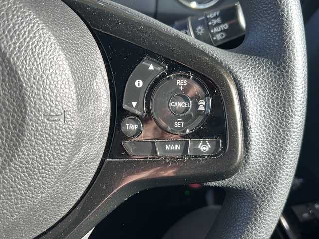 ホンダ Ｎ ＢＯＸ カスタム G L ホンダセンシング 静岡県 2018(平30)年 6.5万km プレミアムホワイトパールⅡ 純正ナビ/・CD/DVD/・MSV/SD/・FM/AM/・フルセグTV/・Bluetooth/・iPod/・USB/・HDMI/・AUX/ホンダセンシング/●衝突軽減ブレーキ〈CMBS〉/●誤発進抑制機能/●後方誤発進抑制機能/●歩行者事故低減ステアリング/●路外逸脱抑制機能/●ACC〈アダプティブ・クルーズ・コントロール〉/●LKAS〈車線維持支援システム〉/●オートハイビーム/●先行車発進お知らせ機能/●標識認識機能/主要装備/・バックカメラ/・片側パワースライドドア/・ドライブレコーダー/・サイドカーテンエアバッグ/・オートライト/・ＬＥＤヘッドライト/・フォグランプ/・横滑り防止装置/・ステアリングリモコン