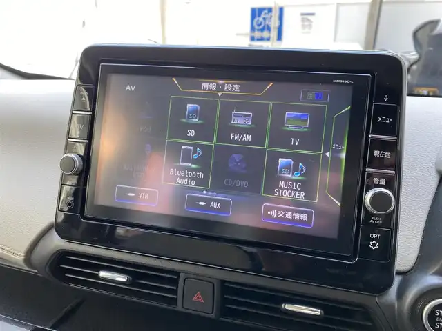 日産 デイズ X 広島県 2019(平31)年 3.2万km オーシャンブルーP 　　　　　○走行距離：31970km（入庫時）/純正ナビ/保証書＆取説あり/ETC/インテリジェントエマージェンシーブレーキ/車線逸脱サポート/SRSIエアバッグ/　（運転座席、助手席、サイド、カーテン）/ウィンカーミラー/オートライト/コーナーセンサー/全方位カメラ/　　　　　○タイヤ/・155/65   エペクッス/・R14ホイール/8本スポーク純正アルミホイール