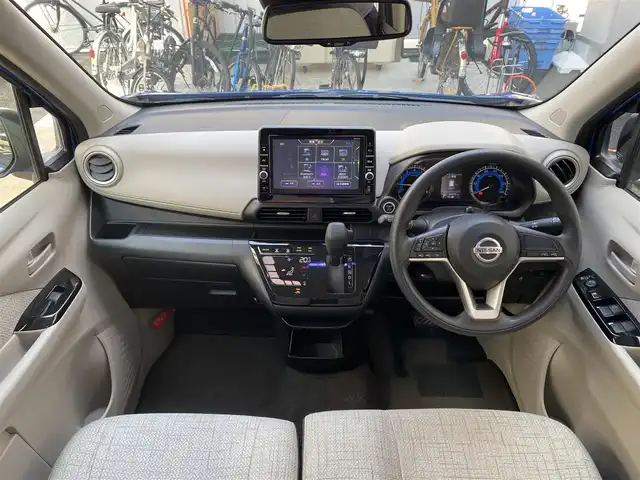 日産 デイズ X 広島県 2019(平31)年 3.2万km オーシャンブルーP 　　　　　○走行距離：31970km（入庫時）/純正ナビ/保証書＆取説あり/ETC/インテリジェントエマージェンシーブレーキ/車線逸脱サポート/SRSIエアバッグ/　（運転座席、助手席、サイド、カーテン）/ウィンカーミラー/オートライト/コーナーセンサー/全方位カメラ/　　　　　○タイヤ/・155/65   エペクッス/・R14ホイール/8本スポーク純正アルミホイール