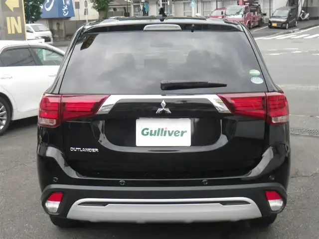 三菱 アウトランダー 24G 神奈川県 2019(令1)年 3.6万km アメジストブラック 4WD/ワンオーナー/純正SDナビ　フルセグTV/（Bluetooth/USB/DVD再生可/Mキャッチャー/SD）/マルチアラウンドモニター/クリアランスソナー/レーダークルーズコントロール/パワーバックドア/衝突軽減ブレーキ/車線逸脱警報/オートマチックハイビーム/誤発進抑制機能/ステアリングヒーター/LEDヘッドランプ/LEDフォグランプ/ドライブレコーダー/パドルシフト/スマートキーx2/ETC/取説書/保証書/点検記録/R2/5  R3/5  R4/5  R5/5  R6/4/6ヶ月点検記録/R2/11  R4/1  R4/12  R5/11