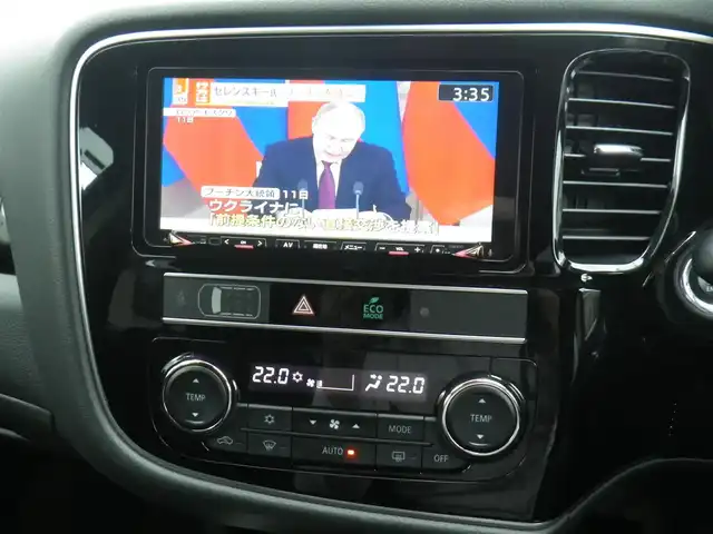 三菱 アウトランダー 24G 神奈川県 2019(令1)年 3.6万km アメジストブラック 4WD/ワンオーナー/純正SDナビ　フルセグTV/（Bluetooth/USB/DVD再生可/Mキャッチャー/SD）/マルチアラウンドモニター/クリアランスソナー/レーダークルーズコントロール/パワーバックドア/衝突軽減ブレーキ/車線逸脱警報/オートマチックハイビーム/誤発進抑制機能/ステアリングヒーター/LEDヘッドランプ/LEDフォグランプ/ドライブレコーダー/パドルシフト/スマートキーx2/ETC/取説書/保証書/点検記録/R2/5  R3/5  R4/5  R5/5  R6/4/6ヶ月点検記録/R2/11  R4/1  R4/12  R5/11