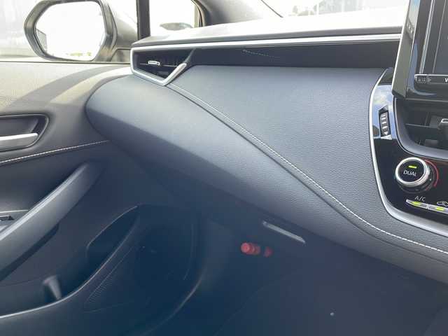 トヨタ カローラ スポーツ G 千葉県 2018(平30)年 2.2万km ホワイトパールクリスタルシャイン トヨタセーフティセンス/・プリクラッシュセーフティ/・レーントレーシングアシスト/・ロードサインアシスト/・オートハイビーム/純正9インチSDナビ/CD BT MSV フルセグ/バックカメラ/レーダークルーズコントロール/LEDオートライト/純正15インチアルミホイール/パドルシフト/ブレーキホールド/パーキングアシスト/プッシュスタート/スマートキー/ETC