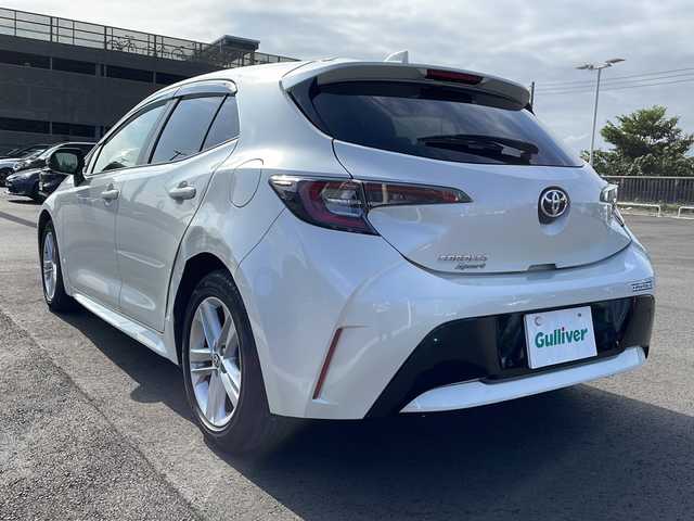 トヨタ カローラ スポーツ G 千葉県 2018(平30)年 2.2万km ホワイトパールクリスタルシャイン トヨタセーフティセンス/・プリクラッシュセーフティ/・レーントレーシングアシスト/・ロードサインアシスト/・オートハイビーム/純正9インチSDナビ/CD BT MSV フルセグ/バックカメラ/レーダークルーズコントロール/LEDオートライト/純正15インチアルミホイール/パドルシフト/ブレーキホールド/パーキングアシスト/プッシュスタート/スマートキー/ETC