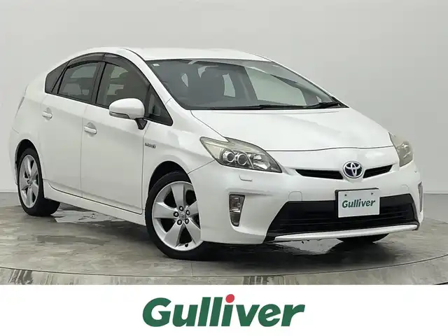 トヨタ プリウス S ツーリングセレクション 宮城県 2013(平25)年 4.9万km ホワイトパールクリスタルシャイン 純正ナビ　/バックカメラ　/ＥＴＣ　/ＨＩＤヘッドランプ　/オートライト　/フルセグＴＶ　/ＣＤ／ＤＶＤ　/Ｂｌｕｅｔｏｏｔｈオーディオ　/スマートキー　/純正１７インチアルミホイール/フルオートエアコン/禁煙車