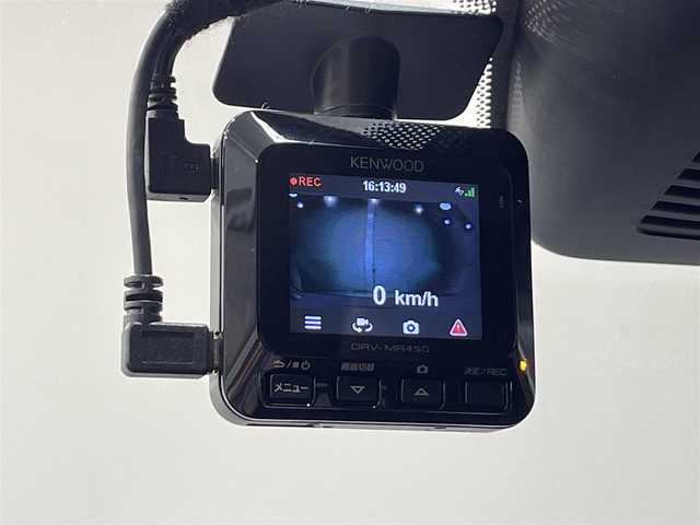 マツダ マツダ２ 15S プロアクティブ 愛知県 2020(令2)年 2.7万km セラミックM 純正ナビ　/（Bluetooth/CarPlay/フルセグTV/AUX/USB/CD・DVD再生）/衝突軽減ブレーキ　/シートヒーター　/ブラインドスポットモニター　/ＬＥＤヘッドライト　/ＥＴＣ　/ヘッドアップディスプレイ　/パーキングセンサー　/バックカメラ　/ドライブレコーダー　/レーンキープアシスト/アイドリングストップ/プッシュスタート/　　-スマートキー/純正フロアマット