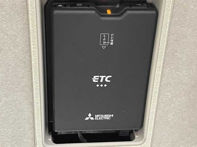 マツダ マツダ２ 15S プロアクティブ 愛知県 2020(令2)年 2.7万km セラミックM 純正ナビ　/（Bluetooth/CarPlay/フルセグTV/AUX/USB/CD・DVD再生）/衝突軽減ブレーキ　/シートヒーター　/ブラインドスポットモニター　/ＬＥＤヘッドライト　/ＥＴＣ　/ヘッドアップディスプレイ　/パーキングセンサー　/バックカメラ　/ドライブレコーダー　/レーンキープアシスト/アイドリングストップ/プッシュスタート/　　-スマートキー/純正フロアマット