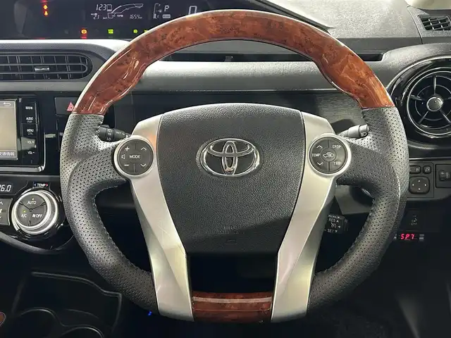 トヨタ アクア S 福島県 2014(平26)年 6.7万km コバルトブルーメタリック 純正7インチナビ/フルセグTV/Bluetooth/TRDエアロ/クルーズコントロール/横滑り防止装置/オートライト/HIDヘッドライト/フォグライト/ビルトインETC/運転席・助手席シートヒーター/社外16インチアルミホイール/純正フロアマット/ISOFIX対応シート/スマートキー/スペアキー×1/プッシュスタート/光軸調整ダイアル/電動格納ミラー