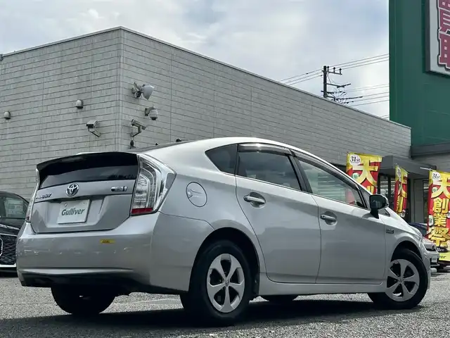 トヨタ プリウス ＰＨＶ S 東京都 2013(平25)年 4.1万km シルバーM 純正ナビ/フルセグTV/Bluetoothオーディオ/DVD再生/バックカメラ/ETC/スマートキー/ドライブレコーダー/前席シートヒーター/ステアリングヒーター/HIDヘッドランプ