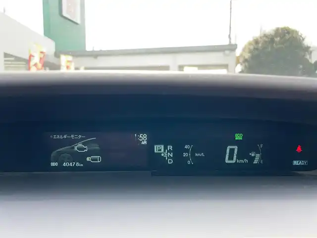 トヨタ プリウス ＰＨＶ S 東京都 2013(平25)年 4.1万km シルバーM 純正ナビ/フルセグTV/Bluetoothオーディオ/DVD再生/バックカメラ/ETC/スマートキー/ドライブレコーダー/前席シートヒーター/ステアリングヒーター/HIDヘッドランプ