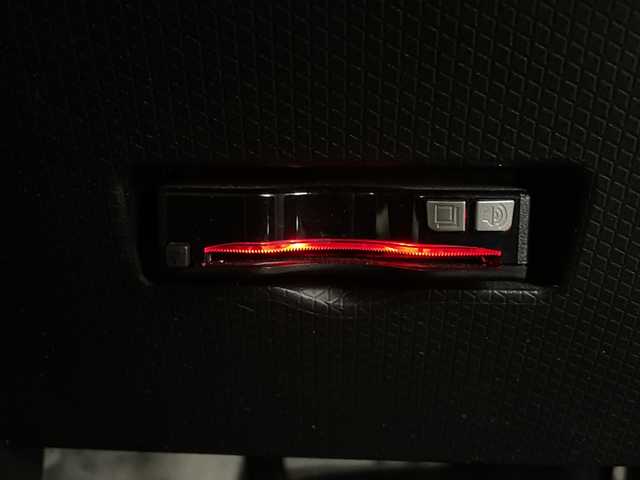 ダイハツ タント X セレクション 新潟県 2020(令2)年 4.1万km ブラックマイカメタリック 4WD/社外ナビ/　　フルセグ/CD/DVD/BT/バックカメラ/片側パワースライドドア/LEDオートライト/シートヒーター/ステアリングスイッチ/スタッドレスタイヤ車載/アイドリングストップ/スマートキー/ETC