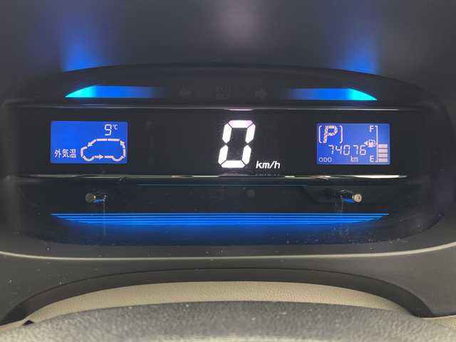 ダイハツ ミラ イース X メモリアルエディション 岐阜県 2013(平25)年 7.4万km アーバンナイトブルークリスタルメタリック 純正オーディオ/ (AM/FM/CD/AUX)/ポータブルナビ/エアコン/パワーウィンドウ/リモコンキー/純正アルミホイール/フロアマット/ドアバイザー/アイドリングストップ/革調シートカバー