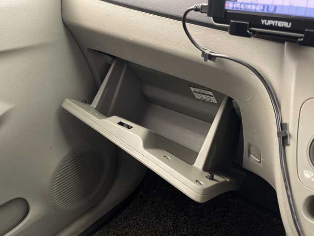 ダイハツ ミラ イース X メモリアルエディション 岐阜県 2013(平25)年 7.4万km アーバンナイトブルークリスタルメタリック 純正オーディオ/ (AM/FM/CD/AUX)/ポータブルナビ/エアコン/パワーウィンドウ/リモコンキー/純正アルミホイール/フロアマット/ドアバイザー/アイドリングストップ/革調シートカバー