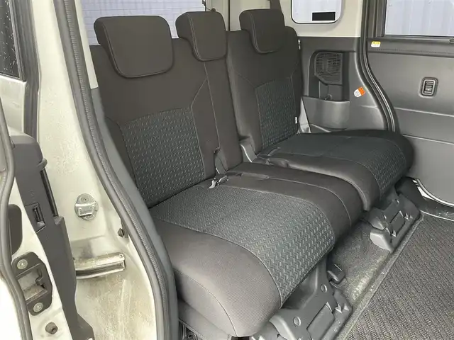 トヨタ ルーミー カスタムG－T 佐賀県 2021(令3)年 6.8万km パールホワイトⅢ ワンオーナー/純正SDナビゲーション/Bluetooth・CD・USB・フルセグ・AM・FM/前後ドライブレコーダー/ビルトインETC/両側パワースライドドア/AUTOHOLD/電子パーキング/リアカーテン/ISOFIX/ステアリングリモコン/純正15インチアルミホイール/純正LEDヘッドライト/純正フォグライト/純正フロアマット/純正ドアバイザー/Toyota sasety sence/・プリクラッシュセーフティ/・レーントレーシングアシスト/・レーダークルーズコントロール/・レーンディパーチャーアラート/・プロアクティブドライビングアシスト