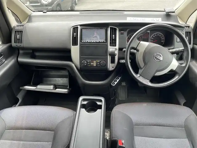 日産 セレナ ハイウェイスター 茨城県 2008(平20)年 11.6万km クールアイアン 純正ナビ/純正フリップダウンモニター/バックカメラ/フルセグ/両側電動スライドドア/ETC/純正16インチAW/スマートキー