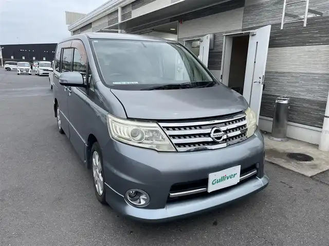日産 セレナ ハイウェイスター 茨城県 2008(平20)年 11.6万km クールアイアン 純正ナビ/純正フリップダウンモニター/バックカメラ/フルセグ/両側電動スライドドア/ETC/純正16インチAW/スマートキー