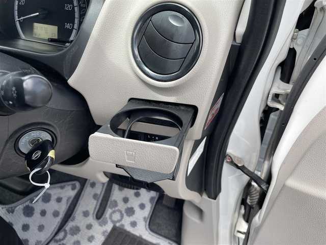 日産 デイズ J 熊本県 2015(平27)年 8.8万km ホワイト 社外ＳＤナビ/・AM/FM/CD/ワンセグTV/USB/外部入力/ドライブレコーダー前後/ＬＥＤヘッドライト/・ヘッドライトレベライザー/電動格納ミラー/純正ドアバイザー/リモコンキー/社外フロアマット/ABS/エアバッグW