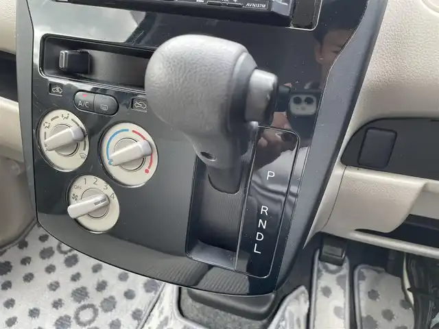 日産 デイズ J 熊本県 2015(平27)年 8.8万km ホワイト 社外ＳＤナビ/・AM/FM/CD/ワンセグTV/USB/外部入力/ドライブレコーダー前後/ＬＥＤヘッドライト/・ヘッドライトレベライザー/電動格納ミラー/純正ドアバイザー/リモコンキー/社外フロアマット/ABS/エアバッグW
