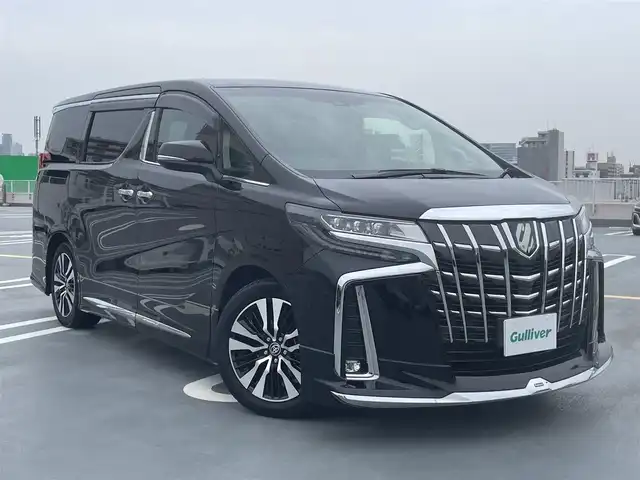 トヨタ アルファード S Cパッケージ 東京都 2020(令2)年 6.2万km ブラック 純正ナビ（CD・BT・地デジTV)/バックカメラ/全方位カメラ/純正１８インチアルミ/両側パワースライドドア/デジタルインナーミラー/パワーバックドア/ビルトインETC/JBLサラウンドシステム/黒皮シート/シートヒーター/エアシート/ステアリングヒーター/ビルトインETC/D席メモリーパワーシート/社外レーダー（LASER SUPERCAT)/HDドライブレコーダー/バイザー・マット/Toyota Safety Sense/PCS/LTA/AHS/AHB/RSA/レーダークルーズコントロール/先行車発進お知らせ/保証書・取説・ナビ説・スペアキー１本
