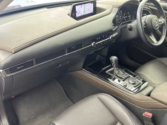 マツダ ＣＸ－３０ XD Lパッケージ 大阪府 2021(令3)年 4.4万km ソウルレッドクリスタルM 純正ナビ/・TV/CD/DVD/BT/SD/AUX/全方位カメラ/レーダークルーズコントロール/衝突被害軽減システム/BOSEサウンドシステム/ステアリングヒーター/黒レザーシート/・前席シートヒーター/・パワーシート/社外ETC/社外前後ドライブレコーダー/純正１８インチAW/純正LEDヘッドライト/スマートキー/スペアキー