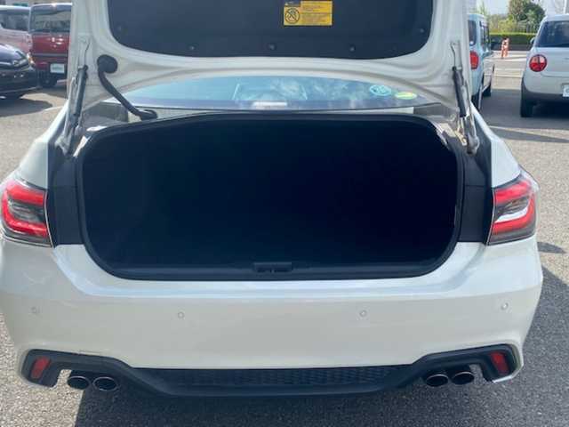 トヨタ クラウン ハイブリッド RS アドバンス 兵庫県 2018(平30)年 8.5万km ホワイトパールクリスタルシャイン 純正メーカーナビ/・BT/・AM/FM/・フルセグTV/パノラミックビューモニター/トヨタセーフティセンス/BSM/HUD/RCTA/RCD/コーナーセンサー/ステアリングヒーター/パワーシート/前後ドラレコ/シートヒーター/レーダークルーズコントロール/ビルトインETC/純正アルミ付きサマータイヤあり/パドルシフト