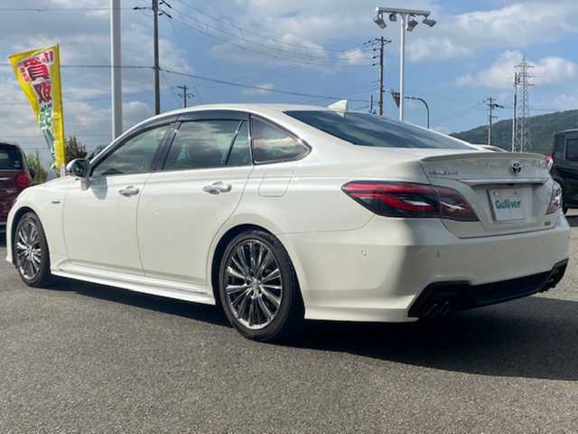 トヨタ クラウン ハイブリッド RS アドバンス 兵庫県 2018(平30)年 8.5万km ホワイトパールクリスタルシャイン 純正メーカーナビ/・BT/・AM/FM/・フルセグTV/パノラミックビューモニター/トヨタセーフティセンス/BSM/HUD/RCTA/RCD/コーナーセンサー/ステアリングヒーター/パワーシート/前後ドラレコ/シートヒーター/レーダークルーズコントロール/ビルトインETC/純正アルミ付きサマータイヤあり/パドルシフト