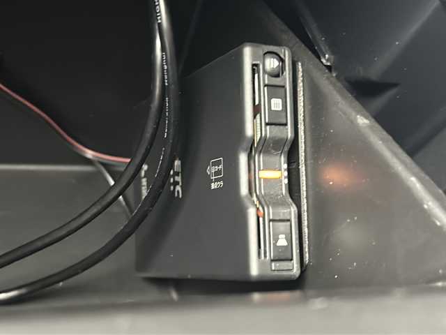 トヨタ ８６ GT 愛知県 2020(令2)年 4.2万km クリスタルブラックシリカ ワンオーナー/社外ナビ【MDV-D707BTW】/(CD/DVD/BT/フルセグ)/バックカメラ/クルーズコントロール/パドルシフト/ETC/純正17インチAW/LEDヘッドライト/社外コーナーセンサー/オートライト/Fフォグ/革巻きステアリング/ステアリングスイッチ/スマートキー＆プッシュスタート