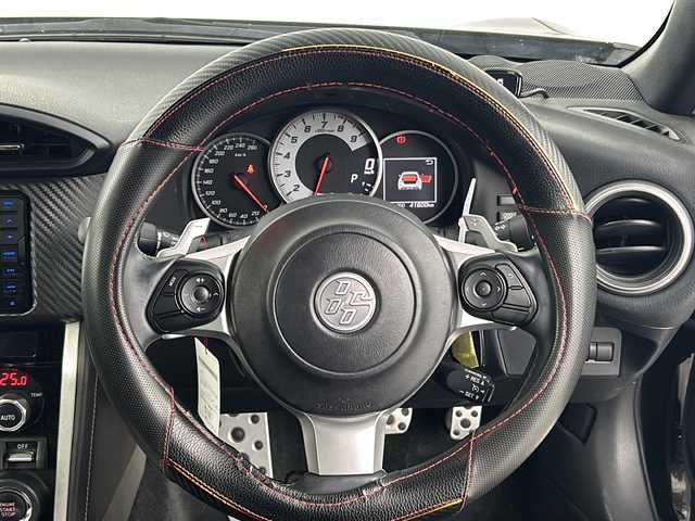 トヨタ ８６ GT 愛知県 2020(令2)年 4.2万km クリスタルブラックシリカ ワンオーナー/社外ナビ【MDV-D707BTW】/(CD/DVD/BT/フルセグ)/バックカメラ/クルーズコントロール/パドルシフト/ETC/純正17インチAW/LEDヘッドライト/社外コーナーセンサー/オートライト/Fフォグ/革巻きステアリング/ステアリングスイッチ/スマートキー＆プッシュスタート