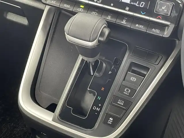 トヨタ ヴォクシー S－Z 埼玉県 2023(令5)年 1.8万km アティチュードブラックマイカ 純正メーカー10.5インチナビ/フルセグTV/DVD/CD/USB/Bluetooth/フリップダウンモニター/バックカメラ/両側パワースライドドア/純正17インチアルミホイール/TOYOTA Safety Sense/・レーダークルーズ コントロール/・プリクラッシュセーフティ/・レーントレーシングアシスト/・レーンディパーチャーアラート/・ロードサインアシスト/・先行車発進告知機能/・オートマチックハイビーム/LEDライト/ビルトインETC2.0/ハーフレザーシート/前席シートヒーター/プッシュスタート