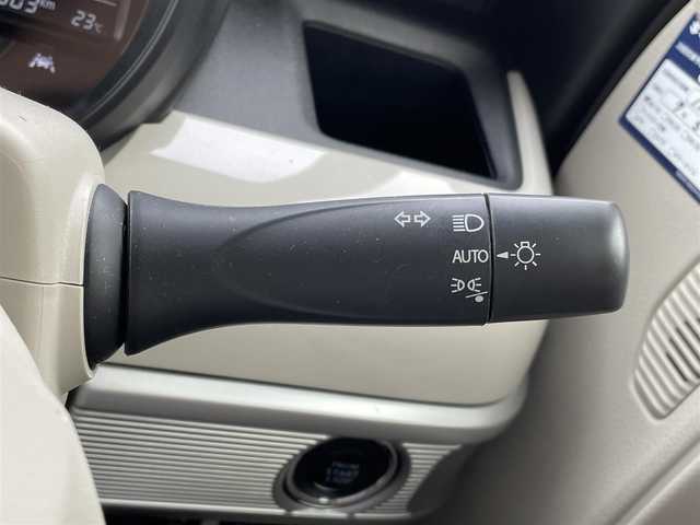 スズキ スペーシア HYBRID X 宮城県 2022(令4)年 1.4万km アーバンブラウンパールメタリック 登録時走行距離13803キロ/4WD/ディーラーナビ（AM・FM・BT・CD・DVD）/両側パワースライドドア/全方位カメラ/バックカメラ/アイドリングストップ/シートヒーター（運転席、助手席）/2列目サンシェード/ステアリングスイッチ/電動格納ミラー