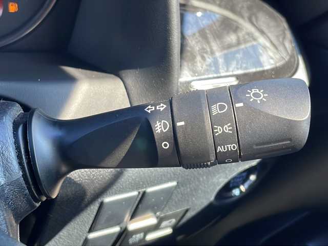 トヨタ アルファード S タイプゴールド 山口県 2020(令2)年 4万km ホワイトパールクリスタルシャイン 純正12.1インチフリップダウンモニター/純正ディスプレイオーディオ/・ナビキット/・CD/DVDキット/・フルセグテレビ/・Bluetooth接続/バックカメラ/ビルトインETC/Toyota Safety Sense/・プリクラッシュセーフティ/・レーントレーシングアシスト/・ロードサインアシスト/・レーダークルーズコントロール/・先行車発進告知機能/・クリアランスソナー/オットマン/両側パワースライドドア/スマートキー/プッシュスタート/スペアキー1本/純正フロアマット/USB入力端子/ハーフレザーシート/パワーバックドア/純正LEDライト/オートマチックハイビーム/純正18インチアルミホイール/ドアバイザー/ウィンカーミラー