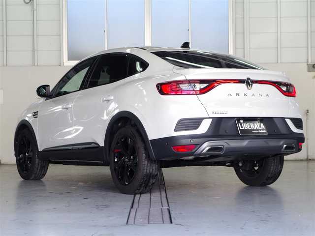 ルノー ルノー アルカナ RSライン マイルドハイブリッド 兵庫県 2023(令5)年 1.1万km ブランペルレM 純正ディスプレイオーディオ/マルチカラーアンビエントライト/Apple Carplay/Android Auto/全方位カメラ/パークアシスト/パワーシート/シートヒーター/ステアリングヒーター/ACC/LKA/BSM/RTA/LEDヘッドライト/純正アルミホイール/スマートキー/ETC