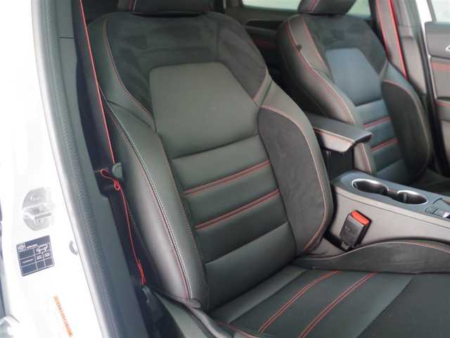 ルノー ルノー アルカナ RSライン マイルドハイブリッド 兵庫県 2023(令5)年 1.1万km ブランペルレM 純正ディスプレイオーディオ/マルチカラーアンビエントライト/Apple Carplay/Android Auto/全方位カメラ/パークアシスト/パワーシート/シートヒーター/ステアリングヒーター/ACC/LKA/BSM/RTA/LEDヘッドライト/純正アルミホイール/スマートキー/ETC