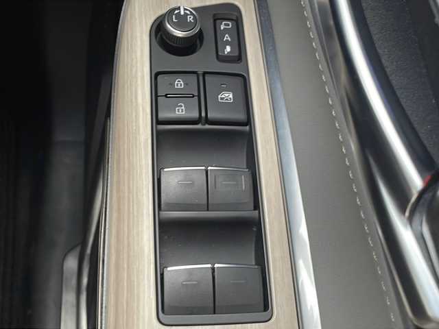 トヨタ ハリアー ハイブリッド Z 大分県 2021(令3)年 7.6万km プレシャスブラックパール パノラマ調光ムーンルーフ/モデリスタフルエアロ/12.3インチJBLナビ/全方位カメラ/レーダークルーズコントロール/ハーフレザー/パワーシート/ETC2.0/デジタルインナーミラー/ヘッドアップディスプレイ/前後コーナーセンサー/ドライブレコーダー/オートマティックハイビーム