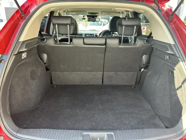 ホンダ ヴェゼル ハイブリッド 宮城県 2016(平28)年 9.7万km プレミアムクリスタルレッドM 純正ＳＤナビ（フルセグＴＶ、ＣＤ、ＤＶＤ、ＡＭ、ＦＭ、ＢＴ）//ドラレコ//純正ＡＷ//追従クルコン//純正フロアマット//ビルトインＥＴＣ//ＵＳＢポート//前席シートヒーター//バックカメラ//ワイパーデアイサー//電動格納ドアミラー//車線逸脱アラート//横滑り防止機能//プリクラッシュセーフティ