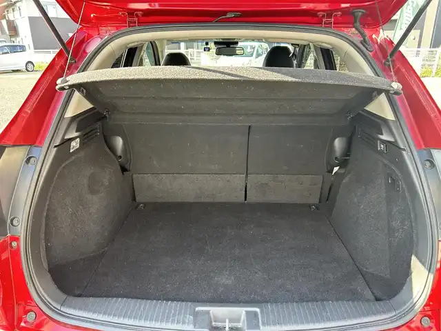 ホンダ ヴェゼル ハイブリッド 宮城県 2016(平28)年 9.7万km プレミアムクリスタルレッドM 純正ＳＤナビ（フルセグＴＶ、ＣＤ、ＤＶＤ、ＡＭ、ＦＭ、ＢＴ）//ドラレコ//純正ＡＷ//追従クルコン//純正フロアマット//ビルトインＥＴＣ//ＵＳＢポート//前席シートヒーター//バックカメラ//ワイパーデアイサー//電動格納ドアミラー//車線逸脱アラート//横滑り防止機能//プリクラッシュセーフティ