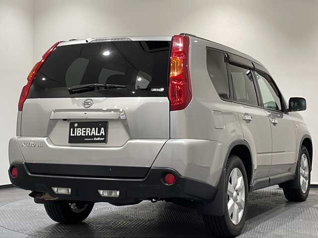 日産 エクストレイル 20X 新潟県 2009(平21)年 8.2万km ダイヤモンドシルバー ワンオーナー/ALL MODE 4x4-i/ヨーモーメントコントロール/ヒルディセントコントロール/ヒルスタートアシスト/ビークルダイナミクスコントロール/社外AVナビゲーション/(CD/SD/Bluetooth/FM/AM/ワンセグTV)/ETC/インテリジェントキー/スペアキー/純正アルミホイール/純正フロアマット/ドアバイザー/保証書/取扱説明書