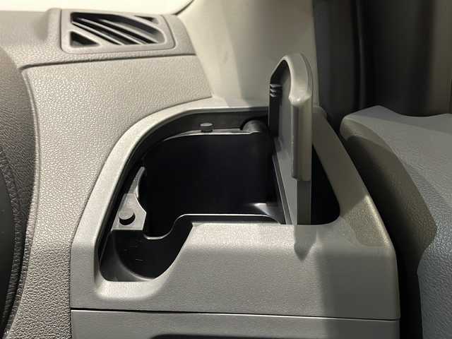 日産 エクストレイル 20X 新潟県 2009(平21)年 8.2万km ダイヤモンドシルバー ワンオーナー/ALL MODE 4x4-i/ヨーモーメントコントロール/ヒルディセントコントロール/ヒルスタートアシスト/ビークルダイナミクスコントロール/社外AVナビゲーション/(CD/SD/Bluetooth/FM/AM/ワンセグTV)/ETC/インテリジェントキー/スペアキー/純正アルミホイール/純正フロアマット/ドアバイザー/保証書/取扱説明書