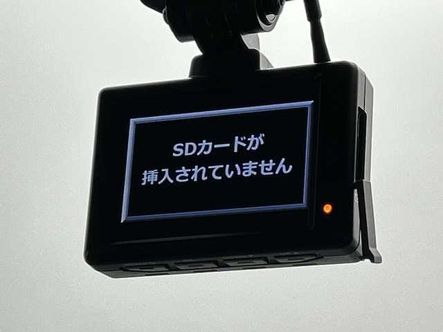 レクサス ＮＸ 350h Fスポーツ 三重県 2023(令5)年 3.3万km グラファイトブラックガラスフレーク /禁煙車//レクサスセーフティシステムプラス/　・プリクラッシュセーフティー/　・レーンチェンジアシスト/　・レーントレーシングアシスト/　・レーンディパーチャーアラート/　・レーダークルーズコントロール/　・ブレードスキャンアダプティブハイビームシステム/　・アダプティブハイビームシステム/　・オートマチックハイビーム/　・ロードサインアシスト/　・先行発信告知機能/　・発信遅れ告知機能/　・ドライバーモニター連携/　・ドライバー異常時対応システム/　・プロアクティブドライビングアシスト/　・フロントクロストラフィックアラート//パノラミックビューモニター//パーキングサポートブレーキ//ブラインドスポットモニター//ヘッドアップディスプレイ//純正14インチディスプレイオーディオPlus//純正OPオレンジキャリパー//ムーンルーフ//3眼LED//DN席シートベンチレーション//ステアリングヒーター//純正ビルトインETC2.0//Fスポーツ専用本革スポーツシート//シートメモリー//ハンズフリー機能付きパワーバックドア//社外前方ドライブレコーダー//100V電源