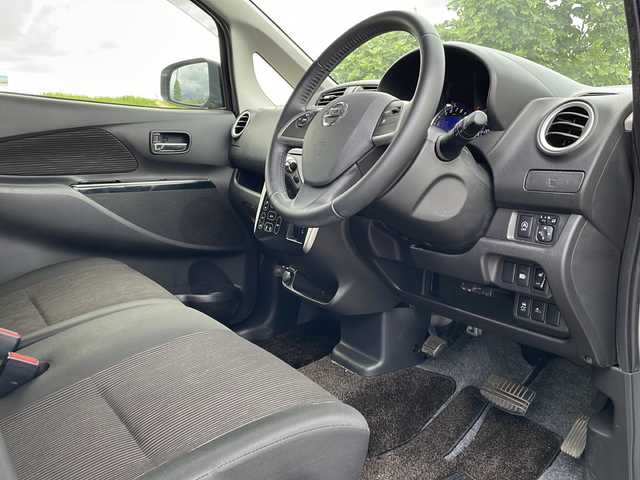 日産 デイズ ハイウェイスターG ターボ 新潟県 2017(平29)年 3.8万km ホワイトパール 4WD/純正SDナビ(MM316D-W)/CD/DVD/フルセグテレビ/全方位カメラ/ETC/衝突被害軽減ブレーキ/クルーズコントロール/ベンチシート/運転席シートヒーター/スマートキー/プッシュスタート/キセノンヘッドライト/オートライト/オートハイビーム/フォグランプ/社外14インチアルミホイール/純正15インチAW夏タイヤ車載