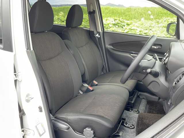 日産 デイズ ハイウェイスターG ターボ 新潟県 2017(平29)年 3.8万km ホワイトパール 4WD/純正SDナビ(MM316D-W)/CD/DVD/フルセグテレビ/全方位カメラ/ETC/衝突被害軽減ブレーキ/クルーズコントロール/ベンチシート/運転席シートヒーター/スマートキー/プッシュスタート/キセノンヘッドライト/オートライト/オートハイビーム/フォグランプ/社外14インチアルミホイール/純正15インチAW夏タイヤ車載
